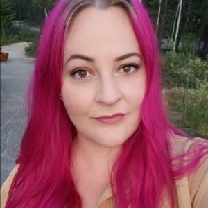 Meet your Posher, Marina